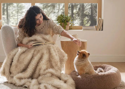 Donut Shaped Cat Nest 50 cm Diameter Large  Plush Washable Kitten Bed Indoor Pet Mat.